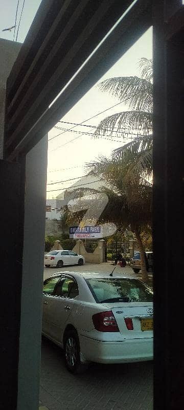 میمن سوسائٹی پی ای سی ایچ ایس پی ای سی ایچ ایس جمشید ٹاؤن کراچی میں 5 کمروں کا 8 مرلہ مکان 5.5 کروڑ میں برائے فروخت۔