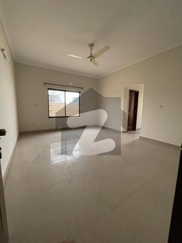 پی اے ایف فالکن کمپلیکس گلبرگ,لاہور میں 4 کمروں کا 14 مرلہ مکان 8.0 کروڑ میں برائے فروخت۔