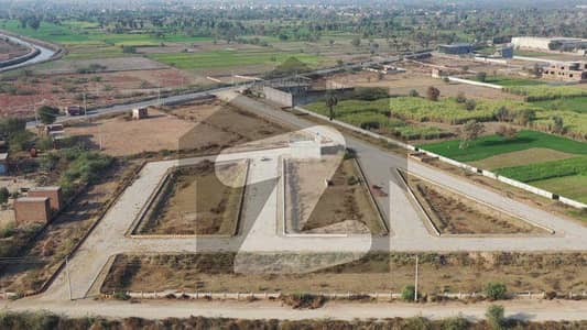 Commercial Plot For Sale In 
Sargodha Commercial Market