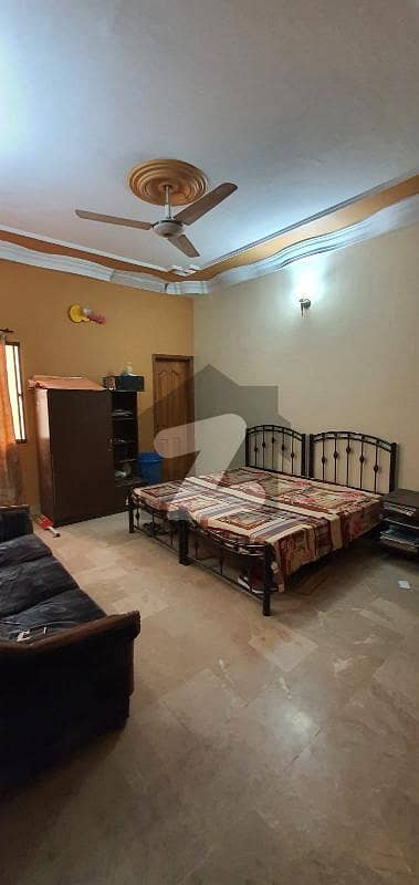 گلستانِِ جوہر ۔ بلاک 5 گلستانِ جوہر کراچی میں 6 کمروں کا 8 مرلہ مکان 3.25 کروڑ میں برائے فروخت۔
