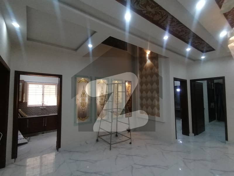 Affordable Prime Location House Of 1 Kanal Is Available For sale
