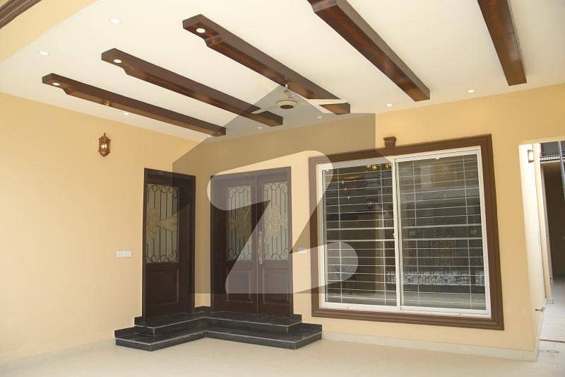 Beautiful Bungalow For Sale In Main Boulevard Phase 2 DHA Phase 2 DHA beautiful-bungalow-for-sale-in-main-boulevard-phase-2-dha-phase-2-dha