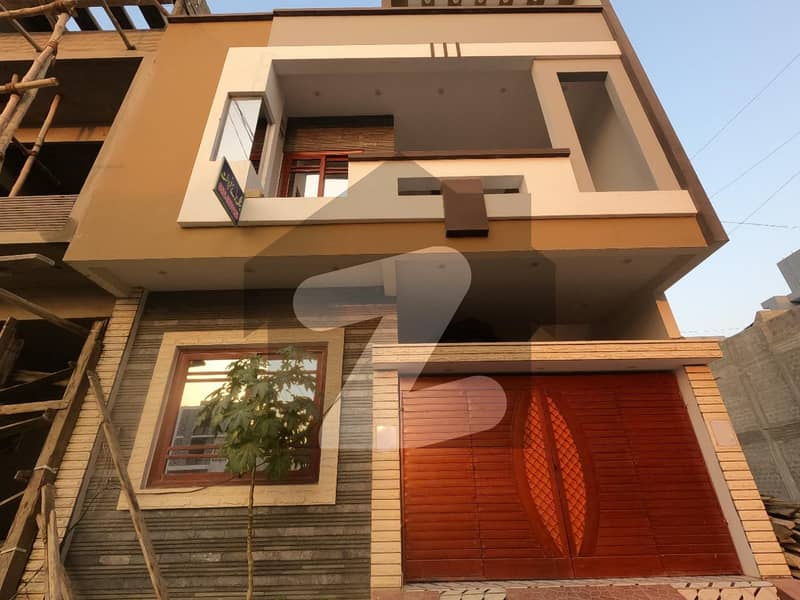 Saadi Garden - Block 1 House Sized 120 Square Yards Is Available