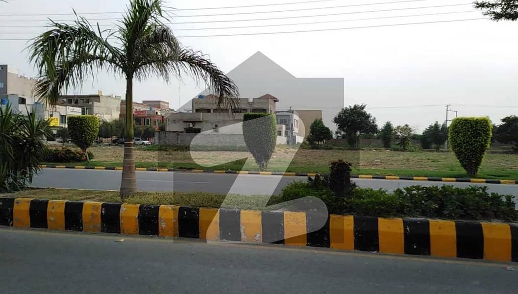 کینال گارڈن - ٹپ سیکٹر کینال گارڈن,لاہور میں 5 مرلہ رہائشی پلاٹ 95.0 لاکھ میں برائے فروخت۔