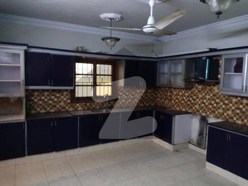 Bungalow For Sale in DHA phase 5
