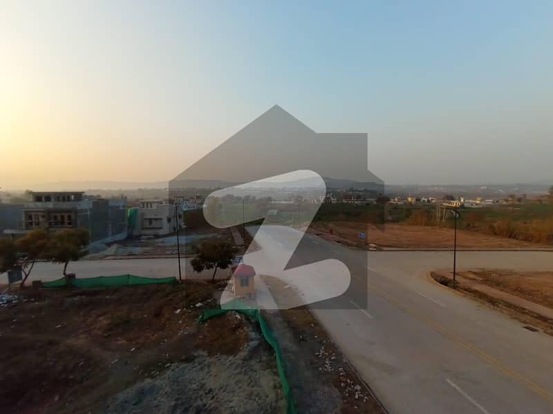16 Marla Spacious House Available In Bahria Enclave - Sector B2 For sale