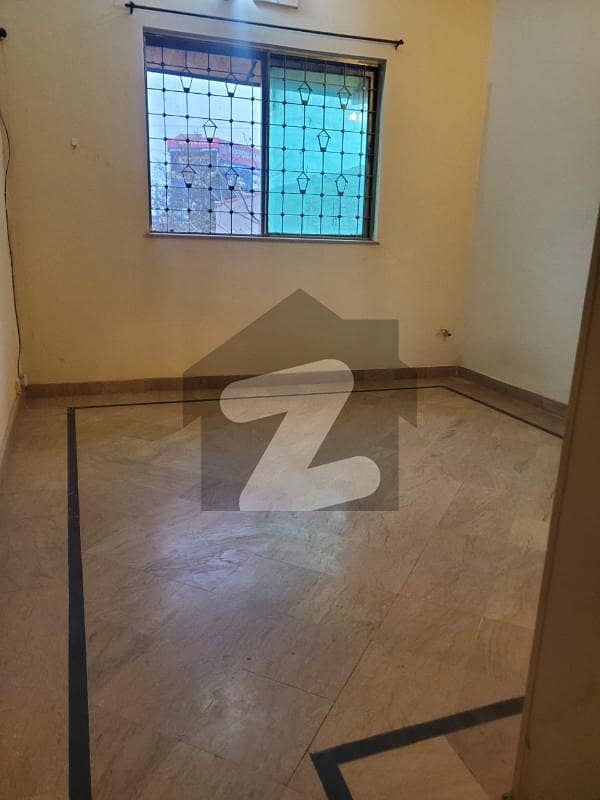 1 Kanal 3 Bed Fully Renovated Upper Portion House Available For Rent(For Bechlors) In DHA Phase 5.