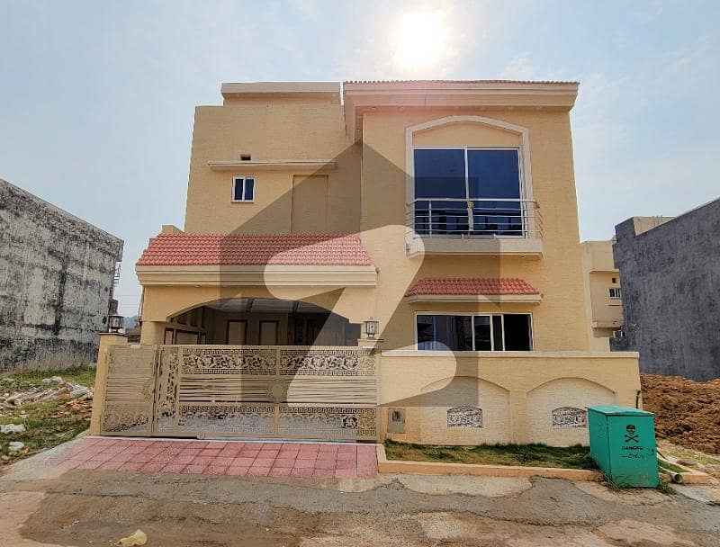 New 7 Marla Double Unit House For Sale