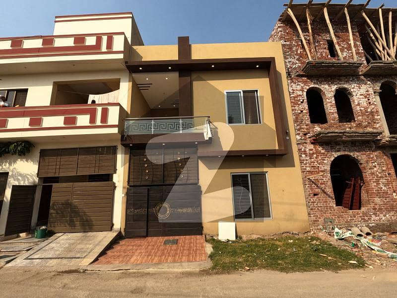Good 4 Marla House For sale In Audit & Accounts Phase 1 - Block F