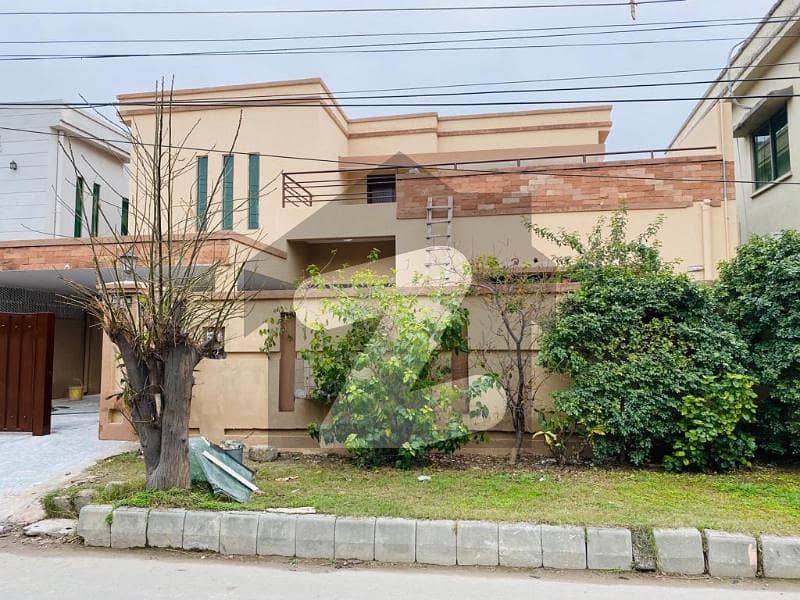 14 Marla House Available For Sale In Paf Falcon Complex Near Kalma Chowk Lahore