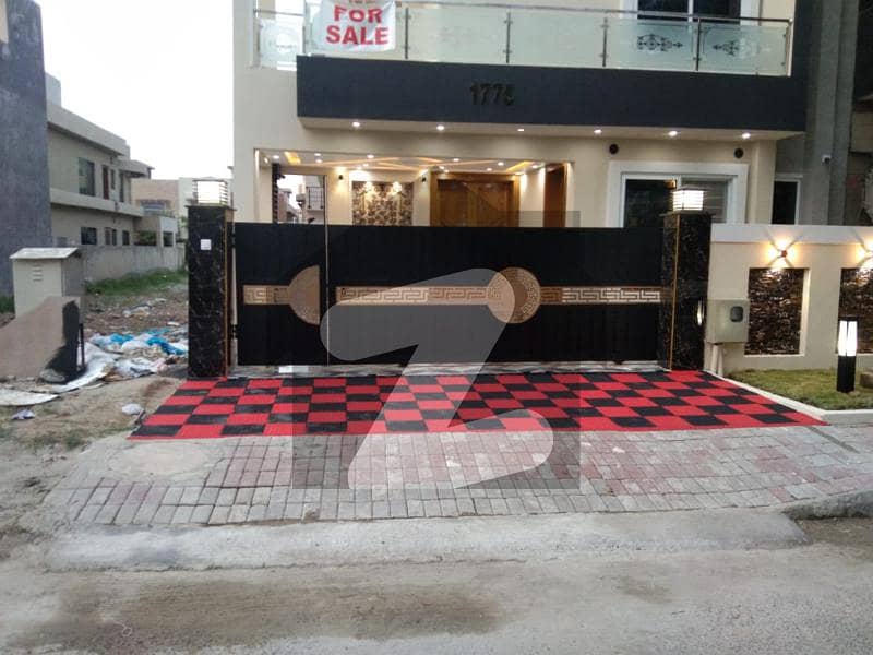 10 Marla Designer House For Sale In Bahria Town Phase 4 Rawalpindi