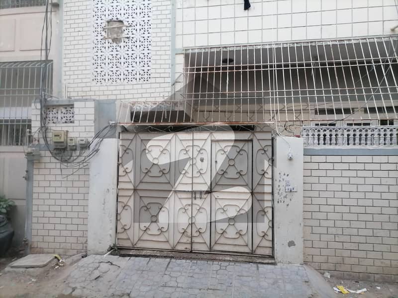 Highly-Desirable Prime Location House Available In North Karachi - Sector 7-D/2 For sale