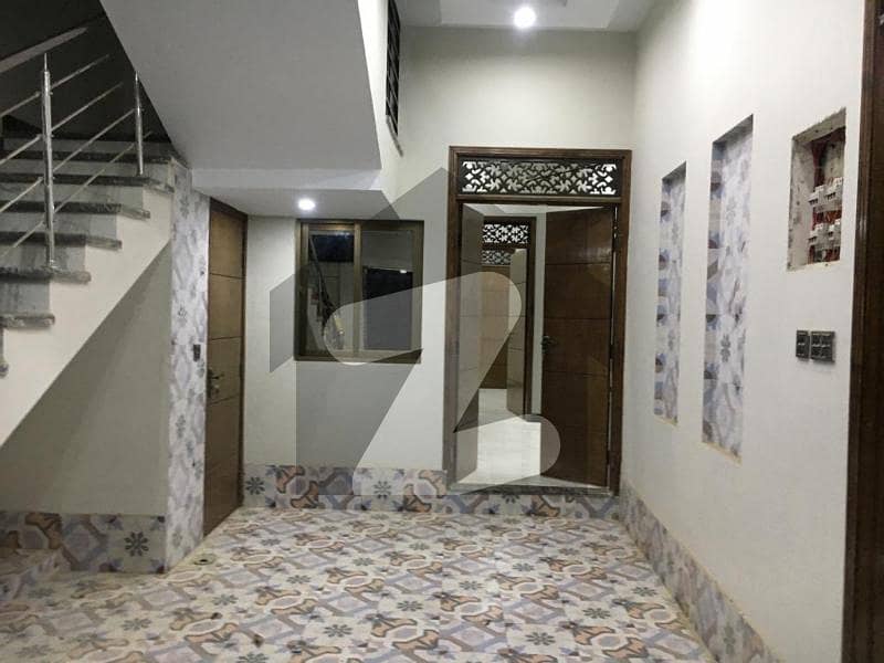 نارتھ کراچی - سیکٹر 11-C / 2 نارتھ کراچی کراچی میں 4 کمروں کا 5 مرلہ مکان 2.65 کروڑ میں برائے فروخت۔