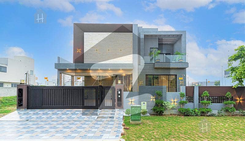 1 Kanal Most Beautiful Design Bungalow For Sale At Prime Location Of State Life Housing Society