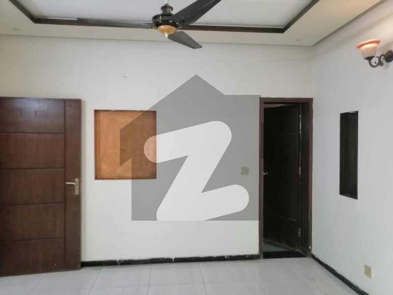Prime Location Upper Portion Of 2100 Square Feet Is Available For rent