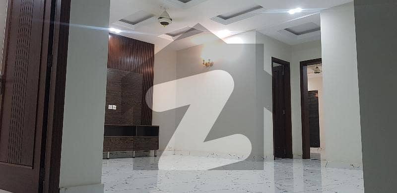 6 Marla Lower Portion For Rent Paragon City