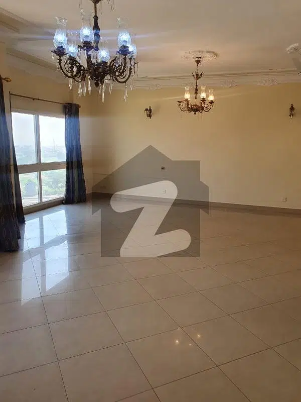 Well Maintained And Renovated 4 Bedroom 3760 Square Feet West Open Apartment In The Most Desired Project Of City Known As Creek Vista Located At Dha Phase 8 For Rent