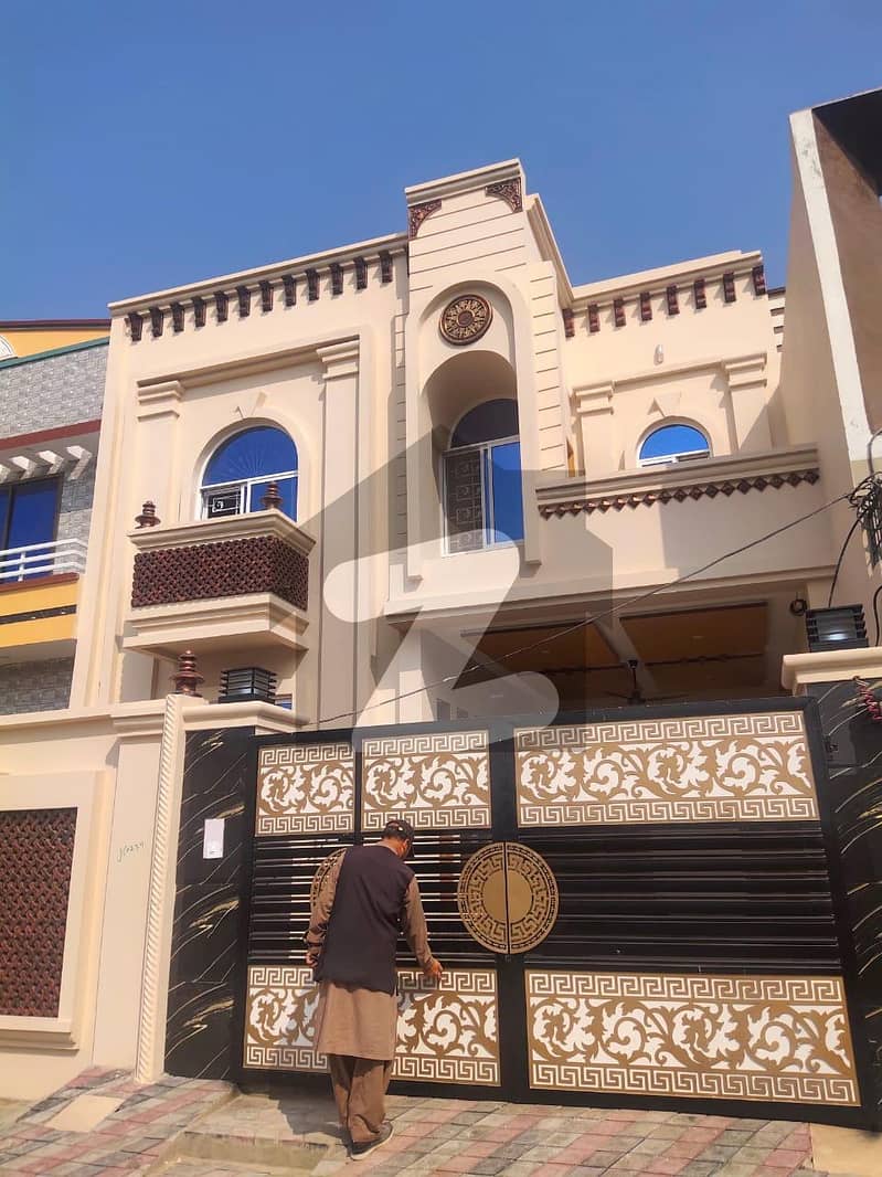 House Of 7 Marla In Model Town Is Available
