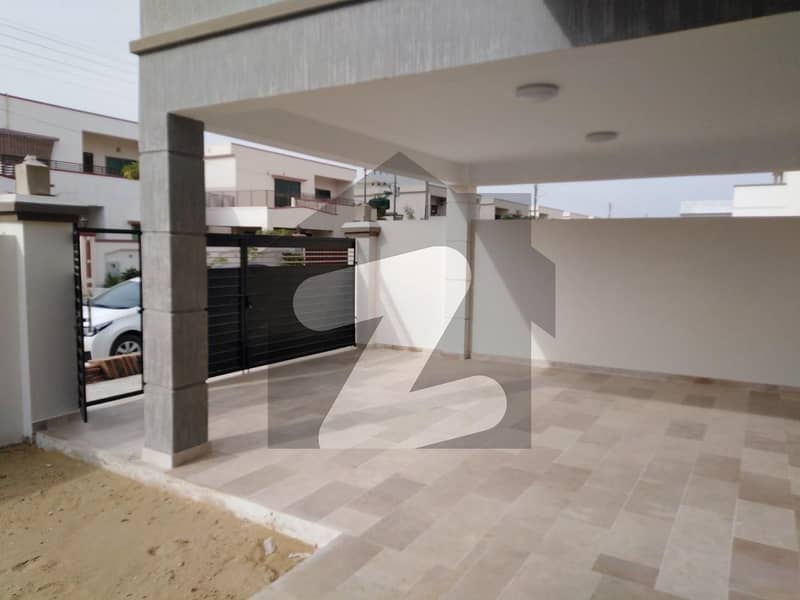 500 Square Yards Brand New corner House For sale