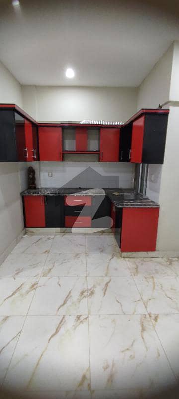 کے این گوہر گرین سٹی کراچی میں 2 کمروں کا 3 مرلہ فلیٹ 71.0 لاکھ میں برائے فروخت۔