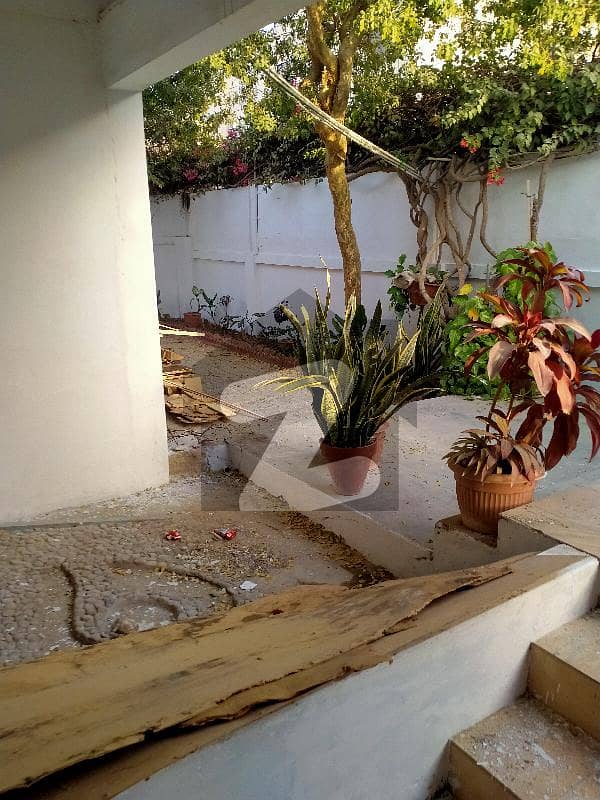 Commercial Use Bungalow Is Available Commercial Use Bungalow Is Available