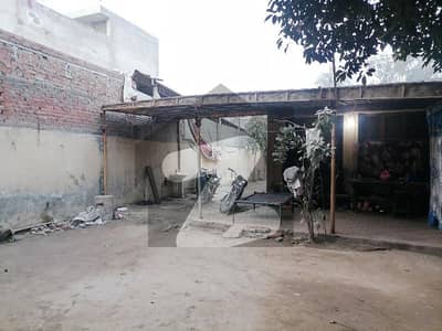 18 Marla Single Storey 3 Shops Available For Sale In Ameer Chowk College Road Lahore