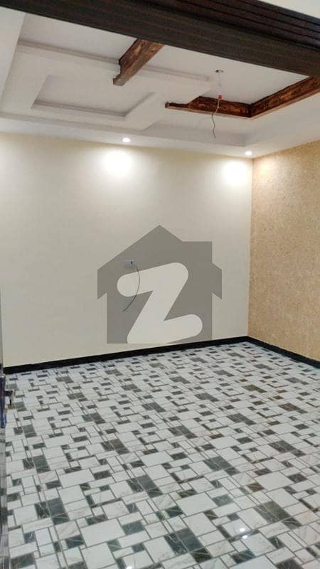 BEAUTIFUL HOUSE UPPER PORTION AVAILABLE FOR RENT IN PARAGON CITY LAHORE