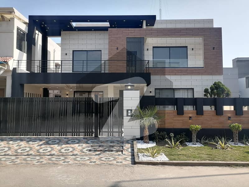 Looking For A House In Citi Housing Society