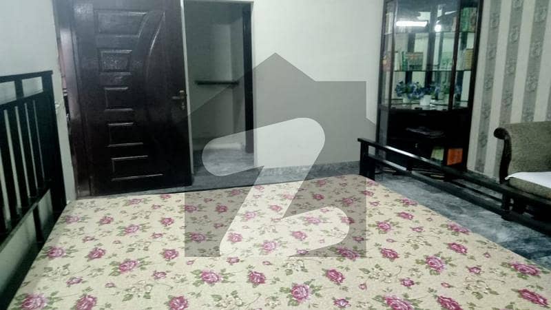 Furnish Bedroom For Female In Psic Society Near Lums Dha Lhr