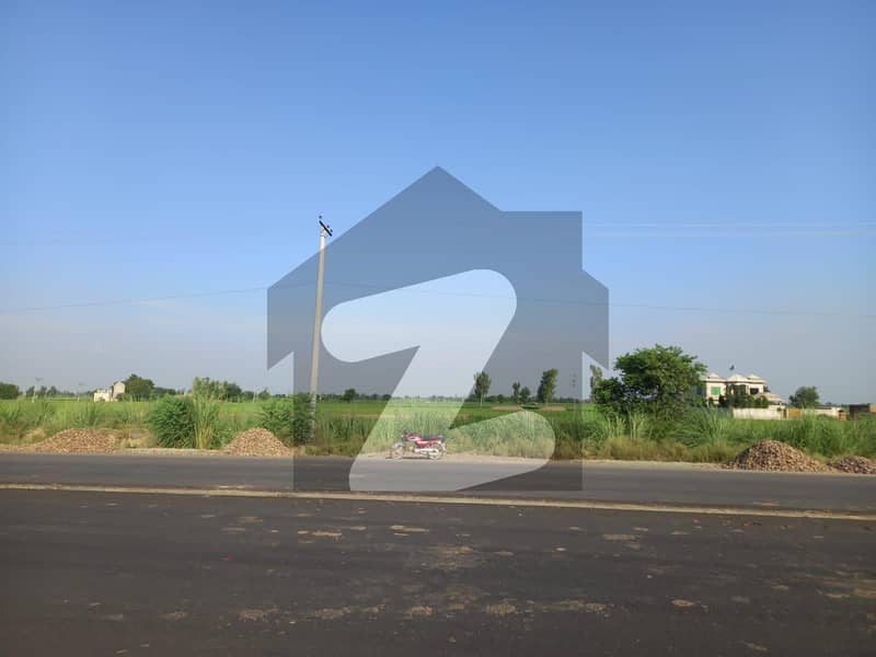 36000 Square Feet Agricultural Land For Sale In Beautiful Sheikhupura Road