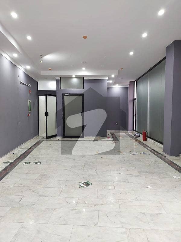 Beautiful Huge Office 700 Sqft In Dha Khayabane E Iqbal For Rent