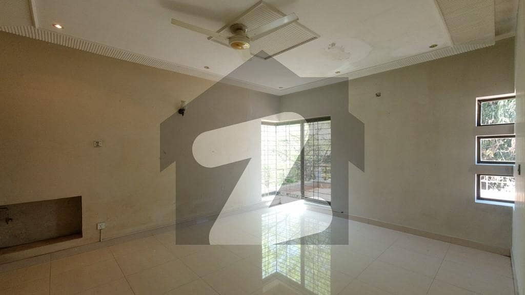 1 Kanal House For sale In Sarwar Road Lahore In Only Rs. 110,000,000