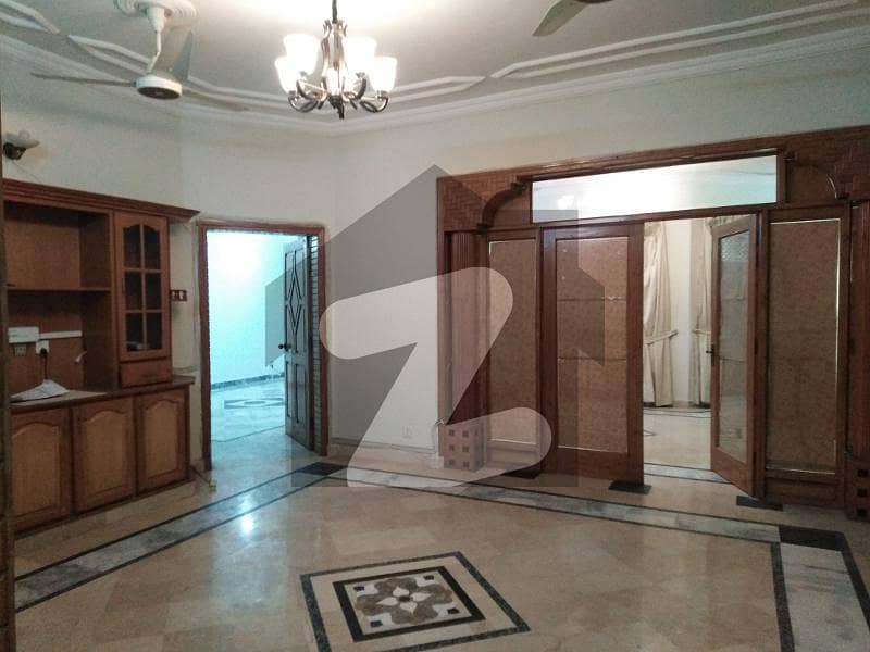 Beautiful House Available For Rent In E-11 Beautiful House Available For Rent In E-11