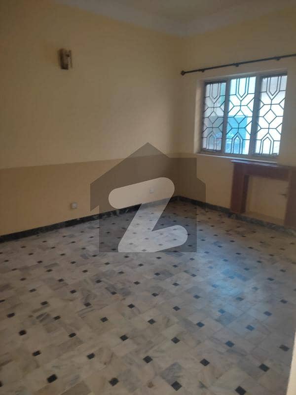 Faisal Town Phase 1 - Block C 1125 Square Feet Upper Portion Up For Rent