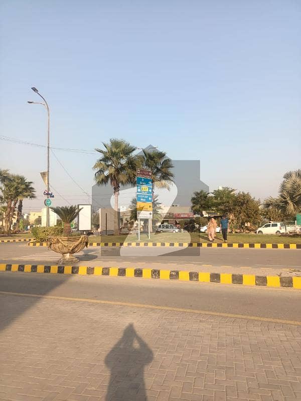سینٹرل پارک ۔ بلاک جی سینٹرل پارک ہاؤسنگ سکیم لاہور میں 3 کمروں کا 10 مرلہ زیریں پورشن 45 ہزار میں کرایہ پر دستیاب ہے۔
