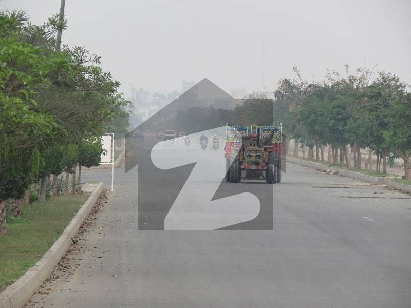 این ایف سی 2 - بلاک ایم این ایف سی 2 لاہور میں 5 مرلہ رہائشی پلاٹ 22 لاکھ میں برائے فروخت۔