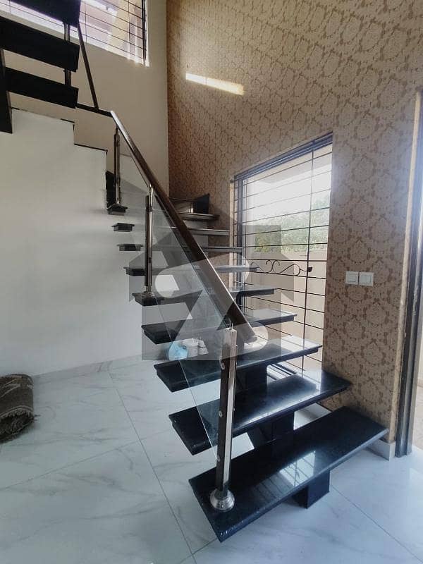 01 Kanal Luxury Upper Portion Available for Rent At Very Reasonable Price | DHA Phase 6