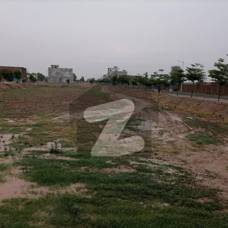 Highly-coveted 91 Marla Commercial Plot Is Available In Sahiwal Bypass For sale