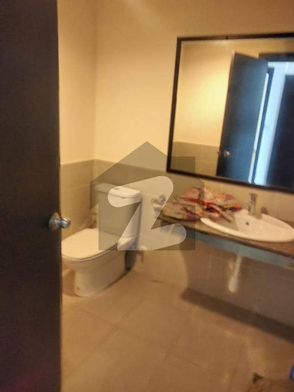 3 Bedroom Apartment Available For Rent In Emaar Coral Tower