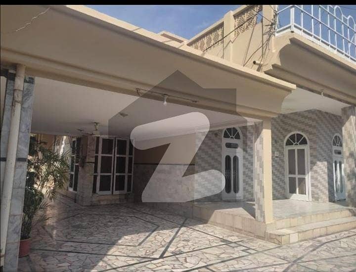 In Jamrud Road 30 Marla House For Rent