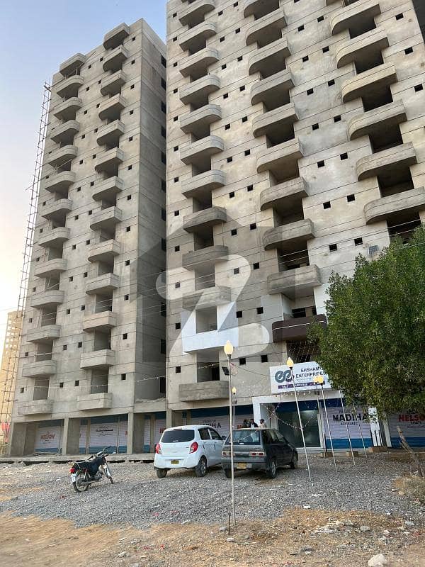 Waqar Twin Tower One Of The Best Boundary Wall Project In Scheme 33 Karachi