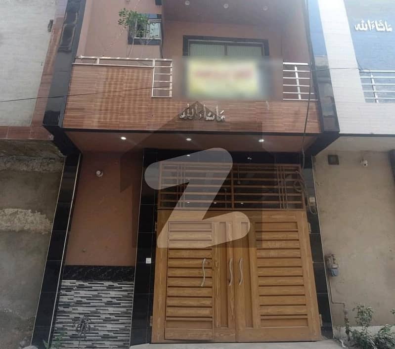 کینال بینک ہاؤسنگ سکیم لاہور میں 4 کمروں کا 3 مرلہ مکان 1.1 کروڑ میں برائے فروخت۔
