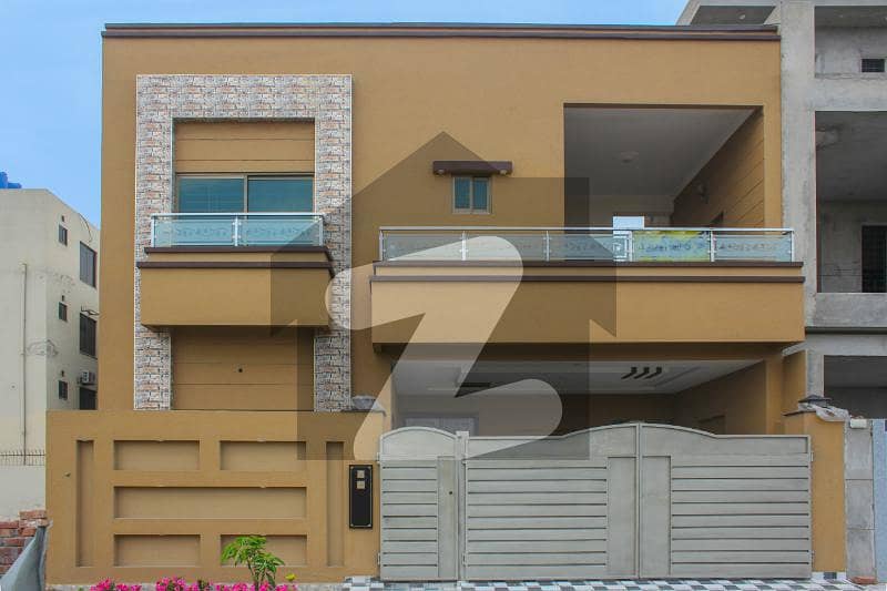 10 Marla Brand New Luxury House For SALE In LDA Avenue 1 Hot Location