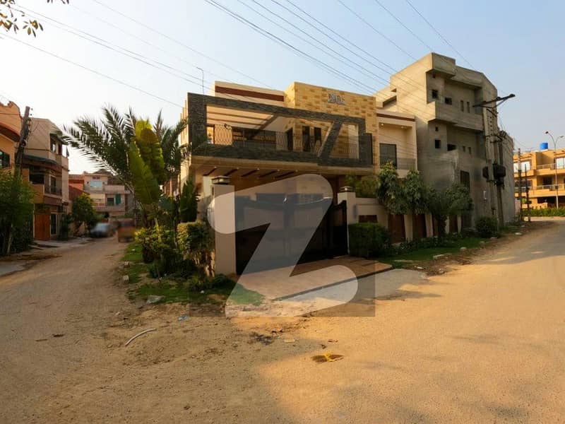 10 Marla Main Boulevard, Facing Park, Corner, Brand new double story house for sale in D, Block phase 1 Pak Arab.