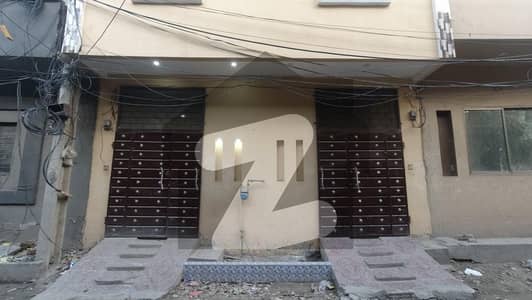 Prime Location A Centrally Located House Is Available For sale In Lahore