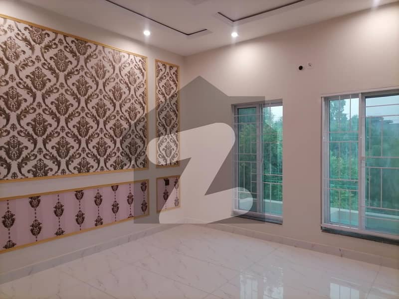 Flat For rent In Sheranwala Heights