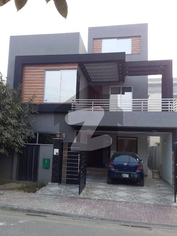 8 Marla  House Available For Rent In Northern Block Bahria Orchard Phase 1 Lahore