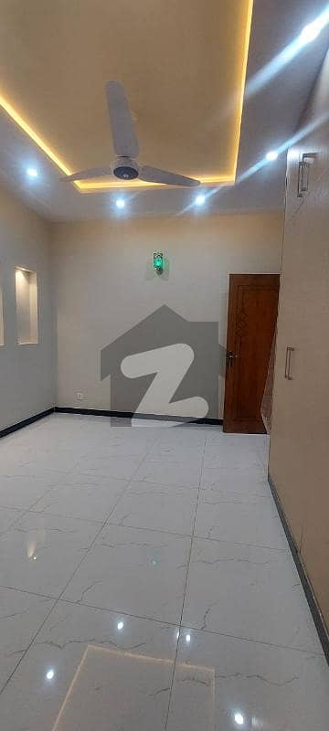 1 Bedroom Flat At Prime Location Of Bahria Town Phase 8 For Sale