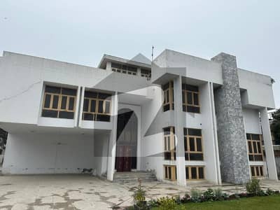 3.5 Kanal House For Sale Centaurus View In Sector F-8/4 Islamabad