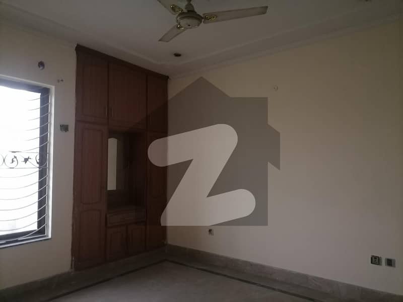 Reserve A Centrally Located House In Afzal Park
